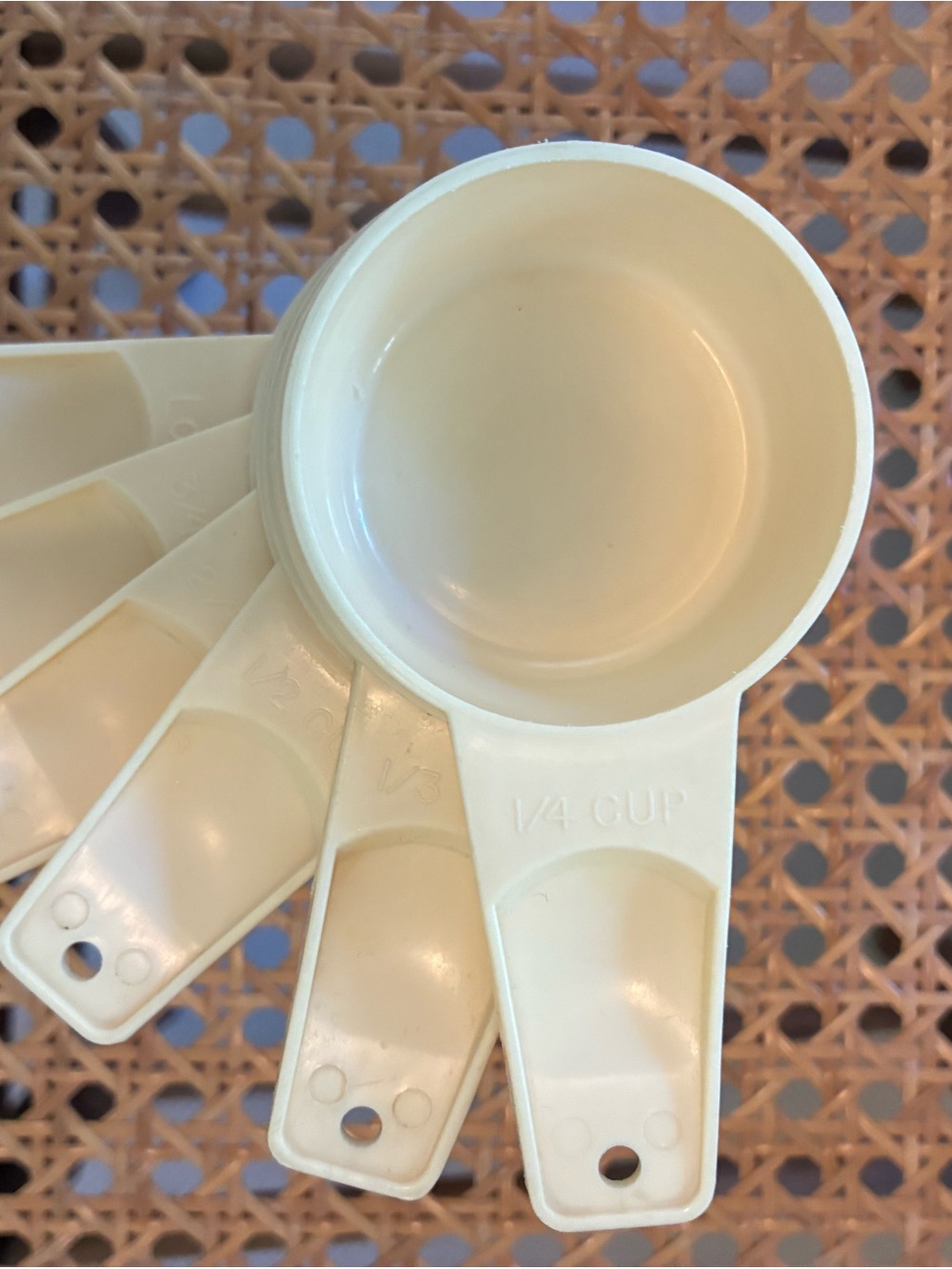Tupperware Cream Measuring Cups Set - Stackable - Picture 9 of 9